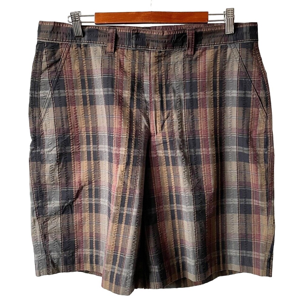 Patagonia Thrift Shorts Men's 34 Grey Plaid Puckerware Poly/Organic Cotton Blend